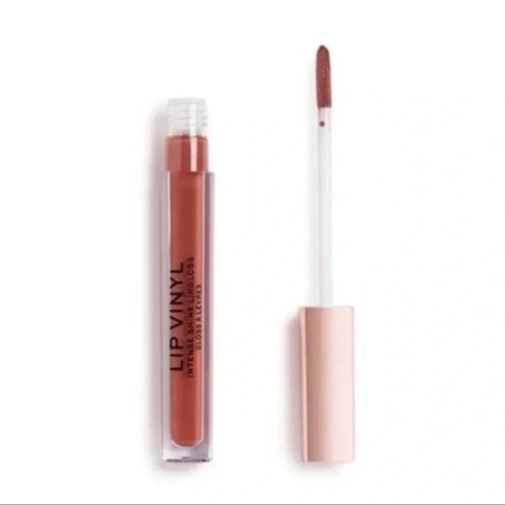 💎 Revolution Lip Vinyl Lip Gloss Color-Gone Rogue New Full-Size